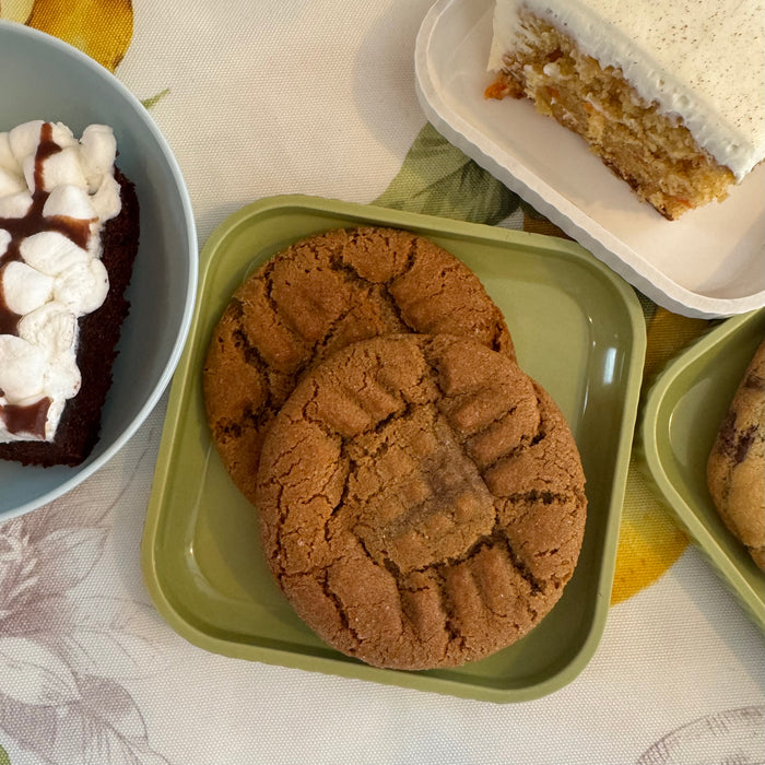 Ginger Molasses Cookie